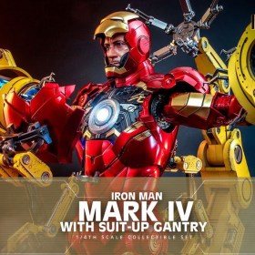 Iron Man Mark IV with Suit-Up Gantry Iron Man 2 1/4 Action Figure by Hot Toys